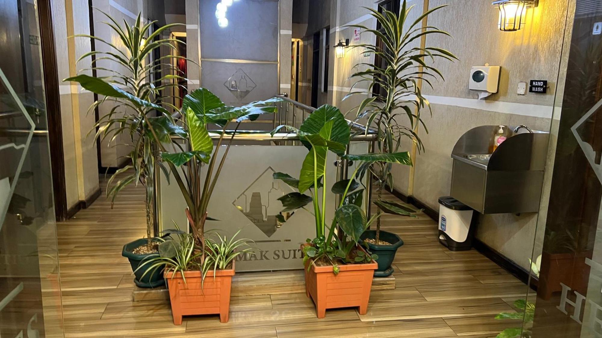 Hemak Suites Hotel Nairobi Dış mekan fotoğraf