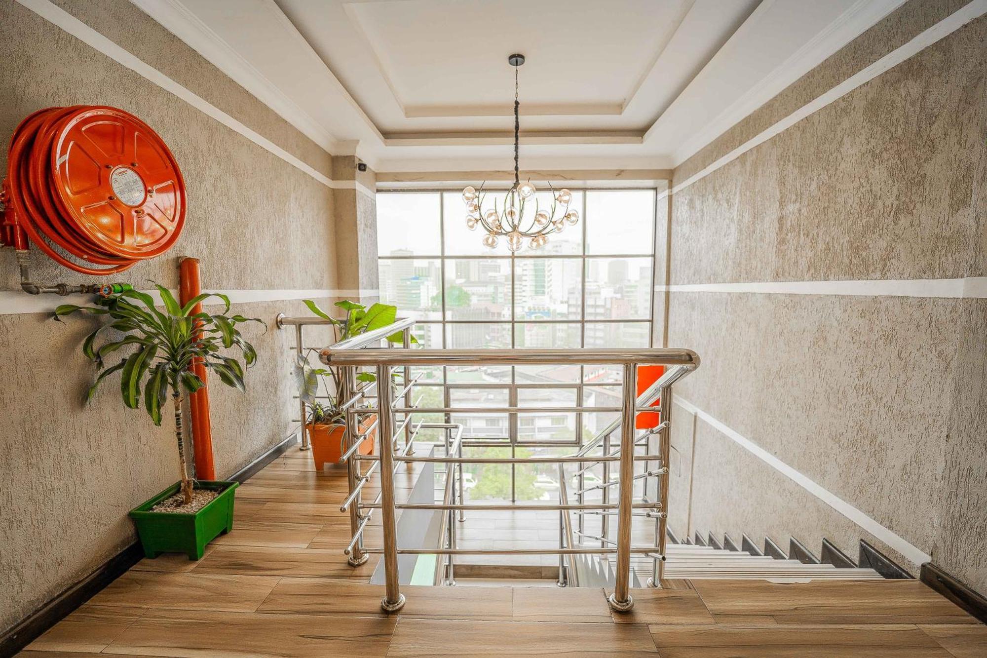 Hemak Suites Hotel Nairobi Dış mekan fotoğraf
