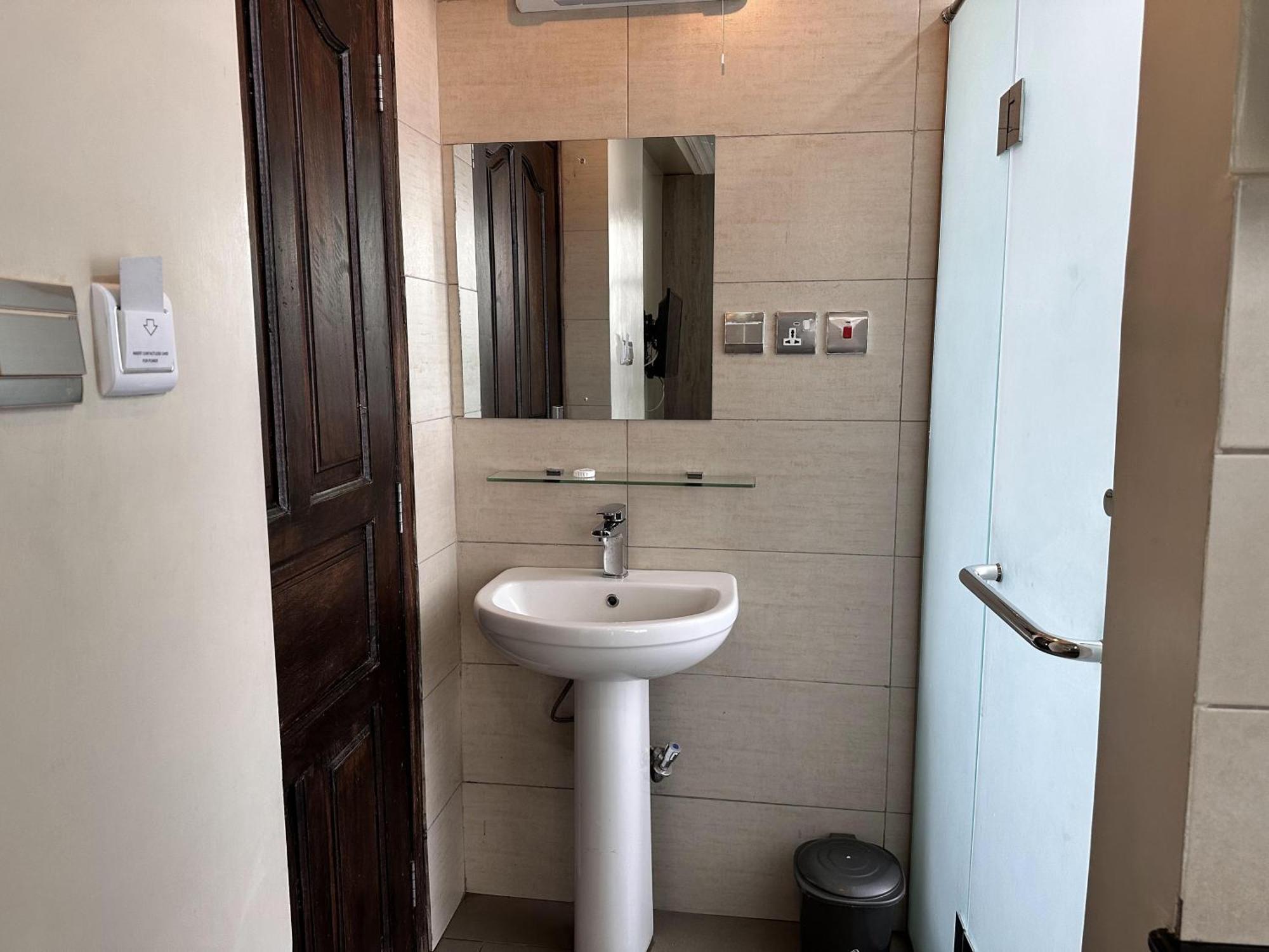 Hemak Suites Hotel Nairobi Dış mekan fotoğraf
